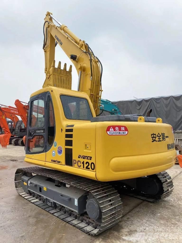 Komatsu PC 120 حفارات زحافة