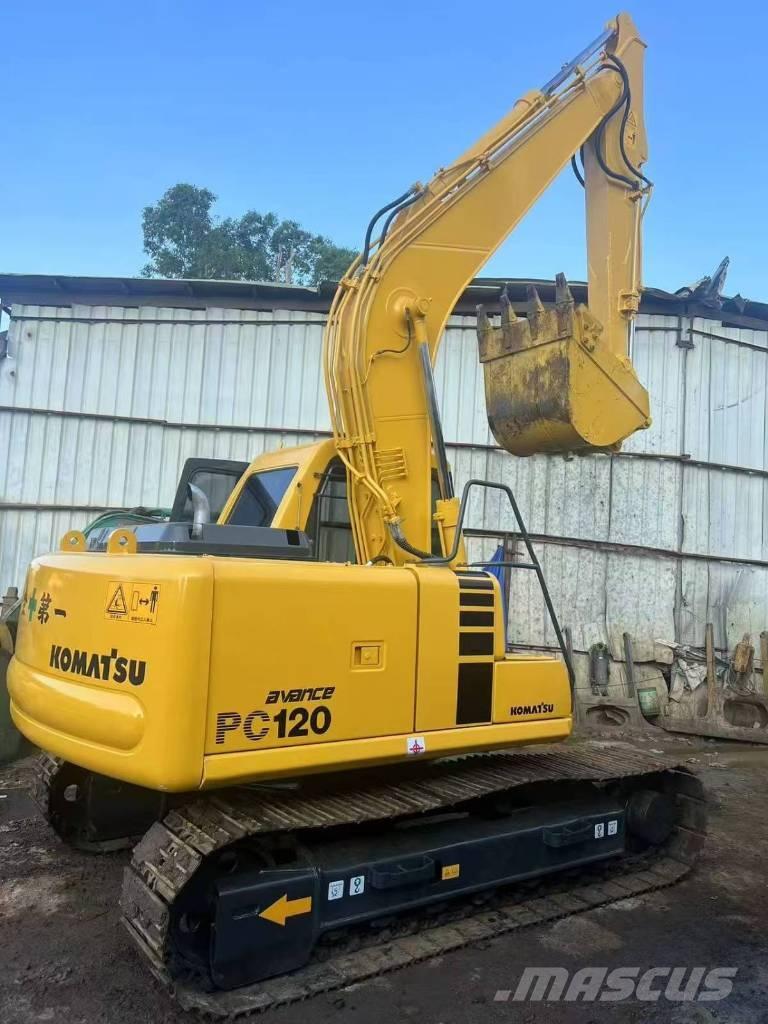 Komatsu PC 120 حفارات زحافة