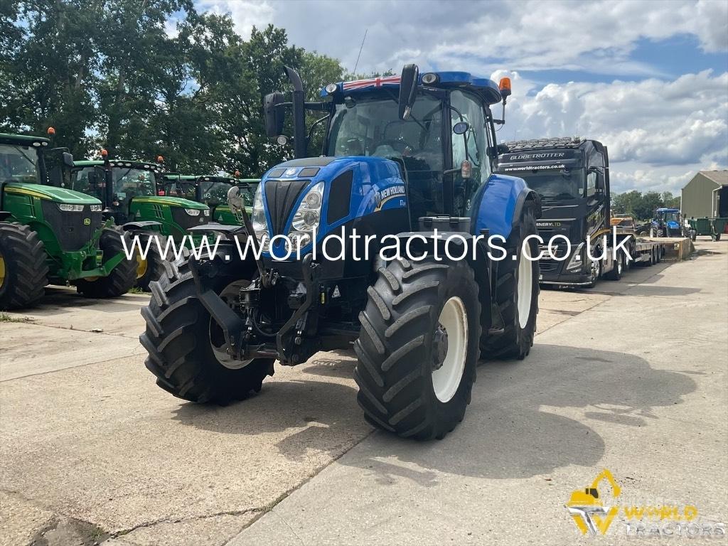 New Holland T 7.210 الجرارات