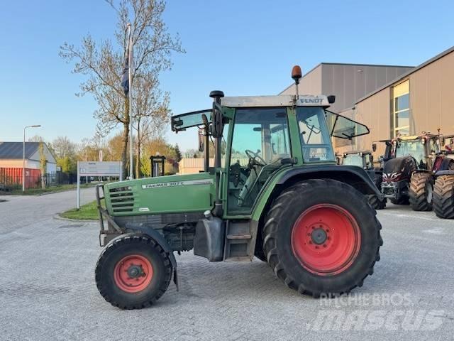 Fendt 307c 2wd الجرارات