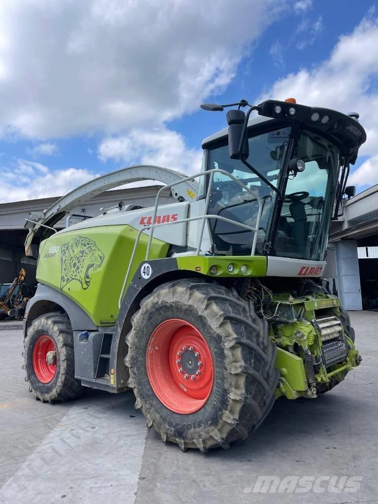 CLAAS Jaguar 990 علافات ذاتية الدفع