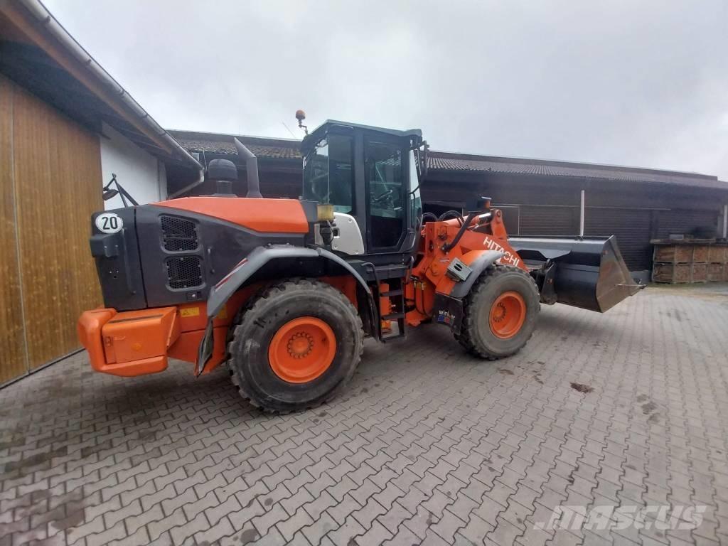 Hitachi ZW 180-5B لوادر بعجل