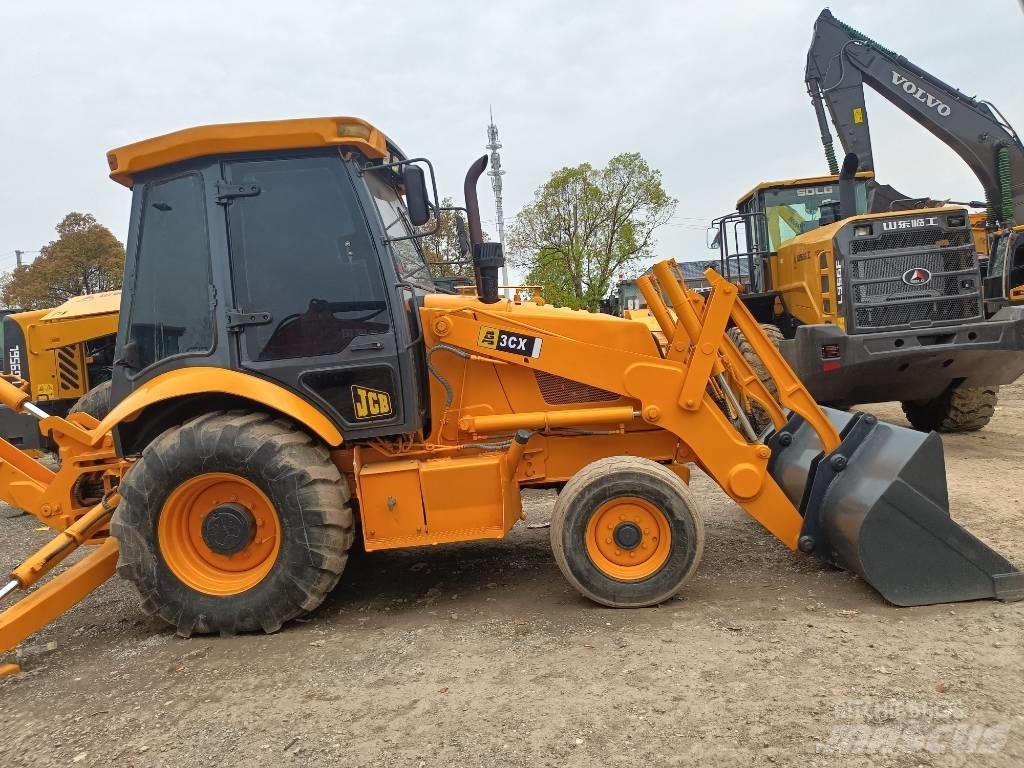 JCB 3 CX لوادر بعجل