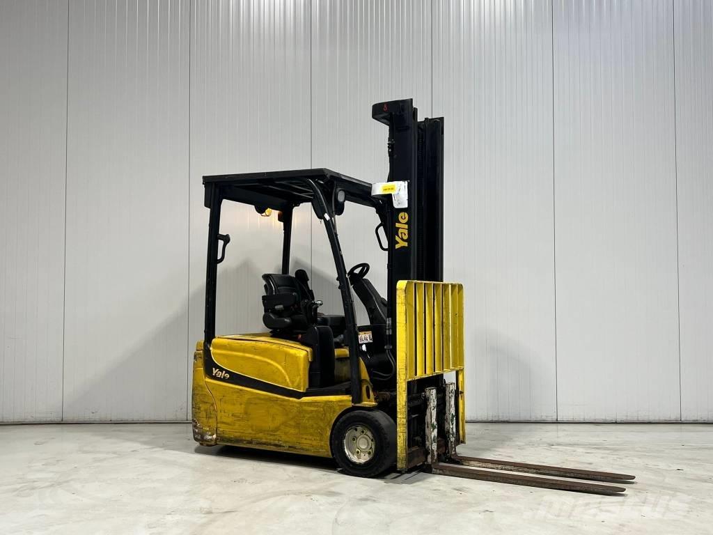 Yale ERP20VT mwb شاحنات ذات رافعات شوكية تعمل بالكهرباء