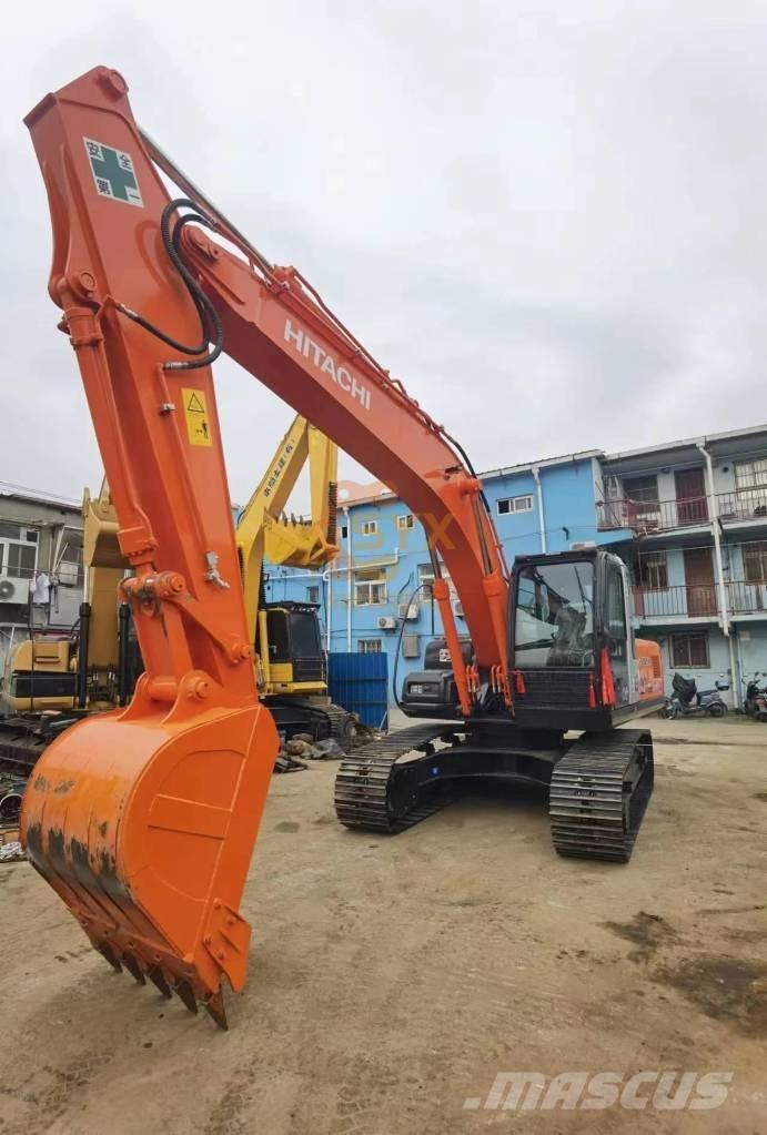 Hitachi ZX 200-3 حفارات زحافة