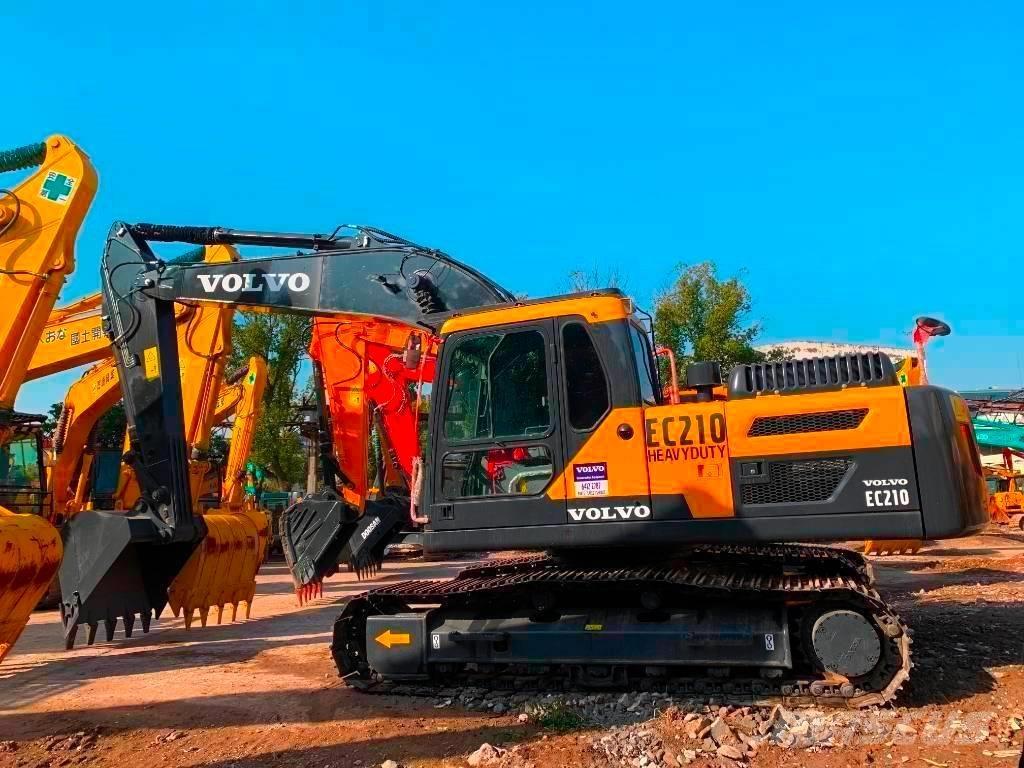 Volvo EC 210 حفارات زحافة