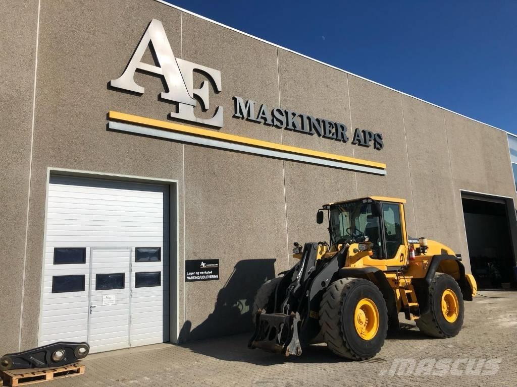 Volvo L110G لوادر بعجل