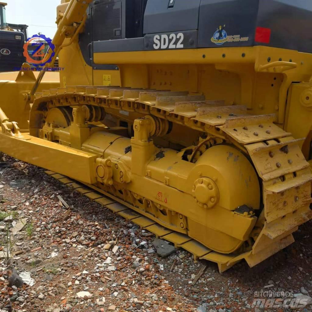 Shantui SD 22 بلدوزرات مجنزرة