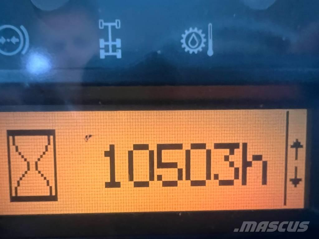 Volvo A 25 D ساحبات مفصلية