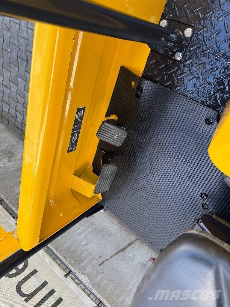 Yanmar C 30 R-2 B عربات نقل قلابة للمواقع