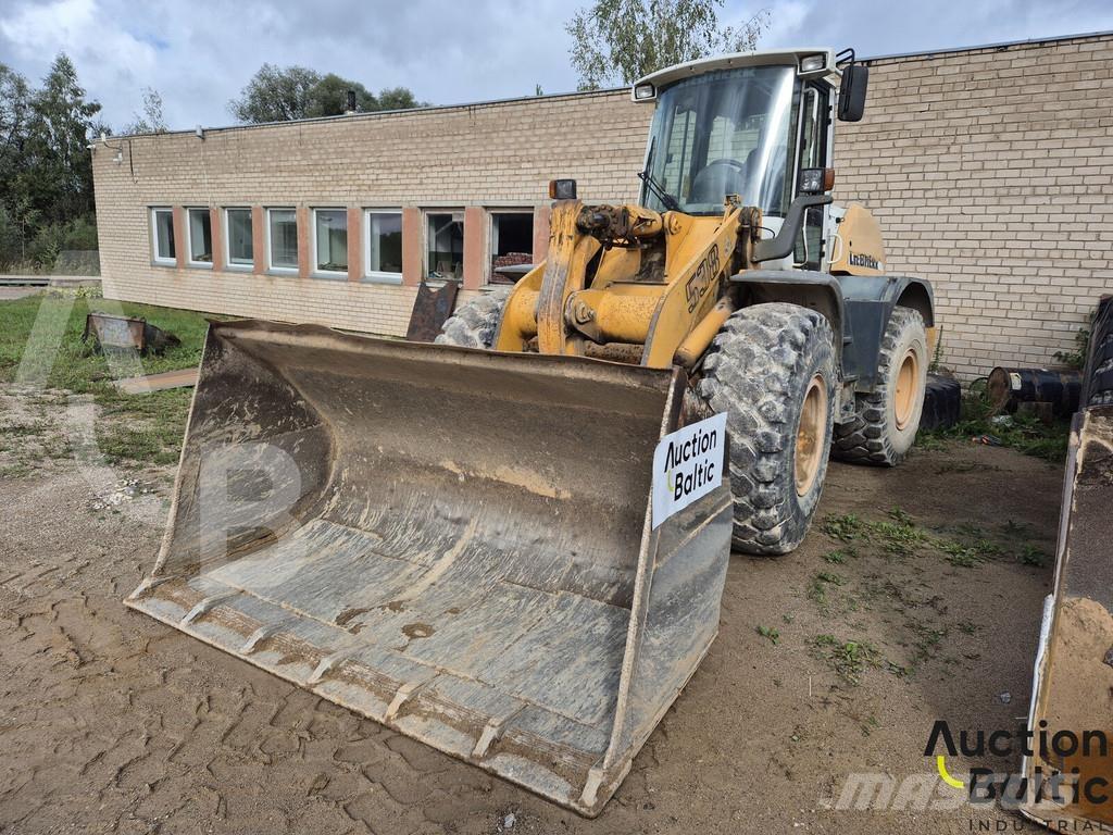 Liebherr L 538 لوادر بعجل