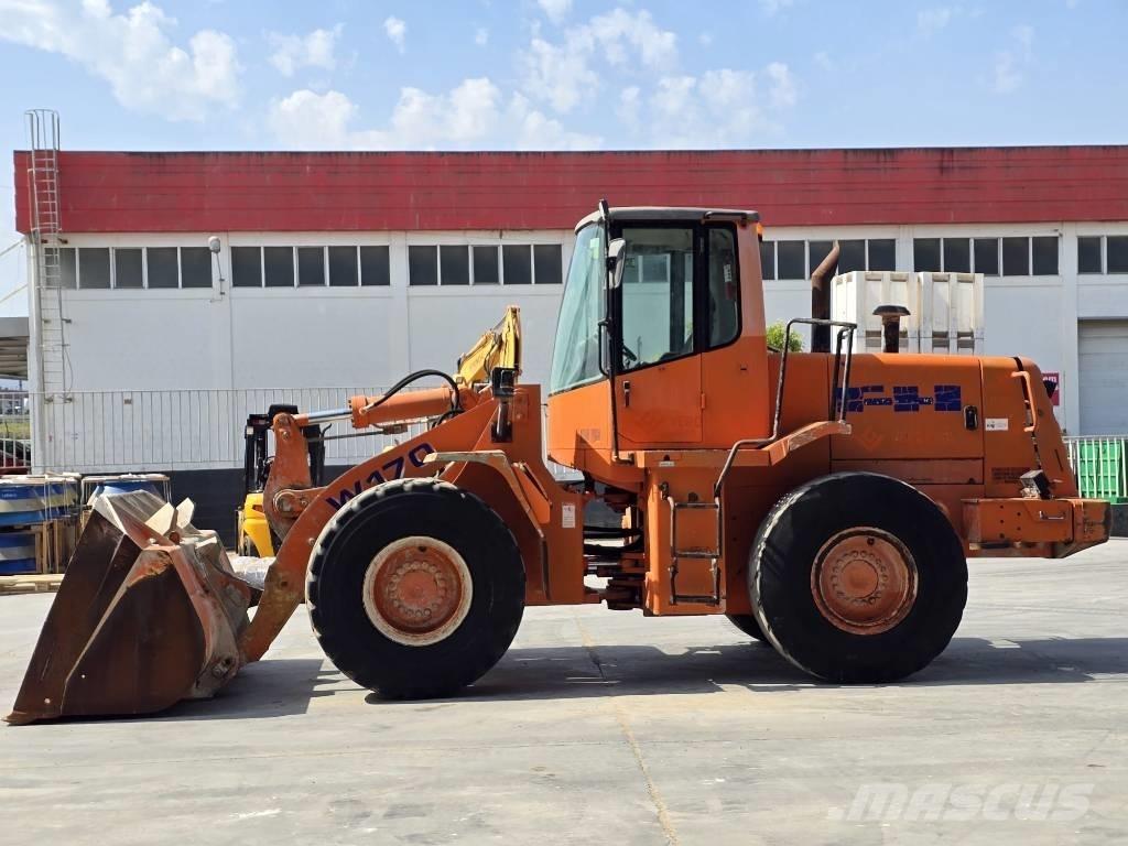 Fiat-Hitachi W170 لوادر بعجل