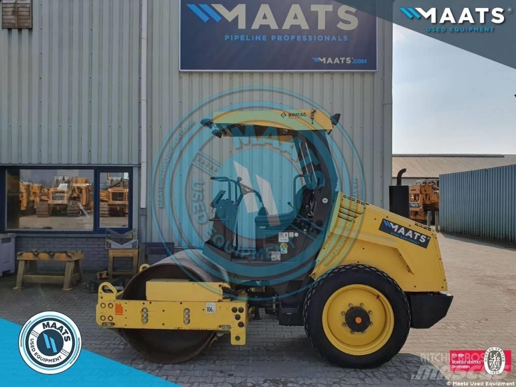 Bomag BW 124 D H 4 مداحل أحادية الأسطوانة