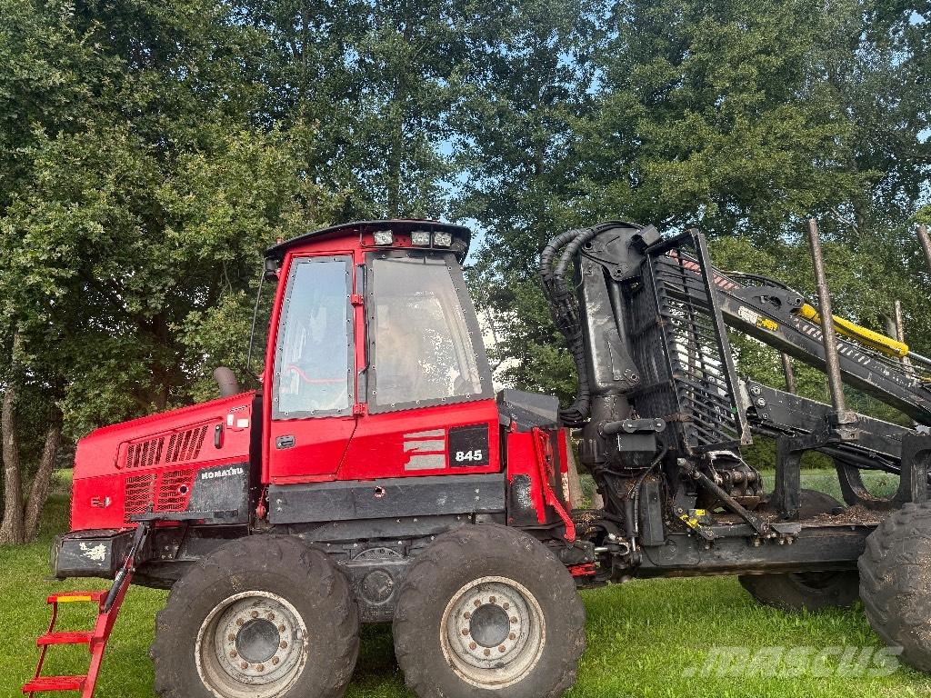 Komatsu 845 شاحنات