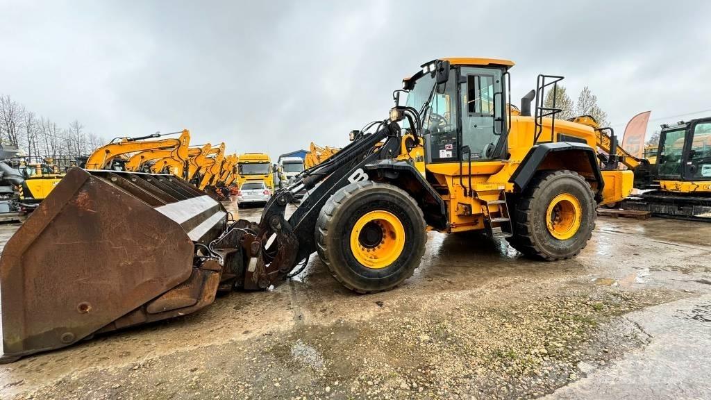 JCB 457 HT لوادر بعجل