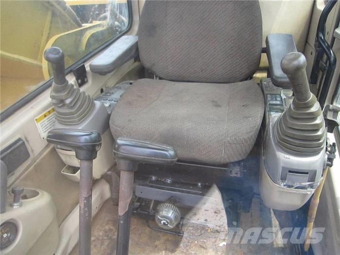 CAT 325 B حفارات زحافة