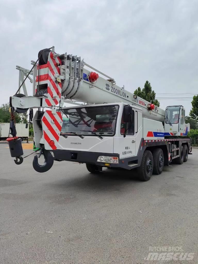 Zoomlion QY 50 V رافعات صالحة لكل أنواع الطرق