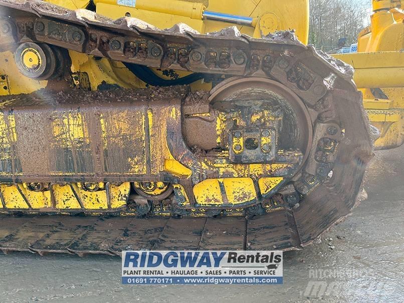 Komatsu D 61 PXI-24 بلدوزرات مجنزرة