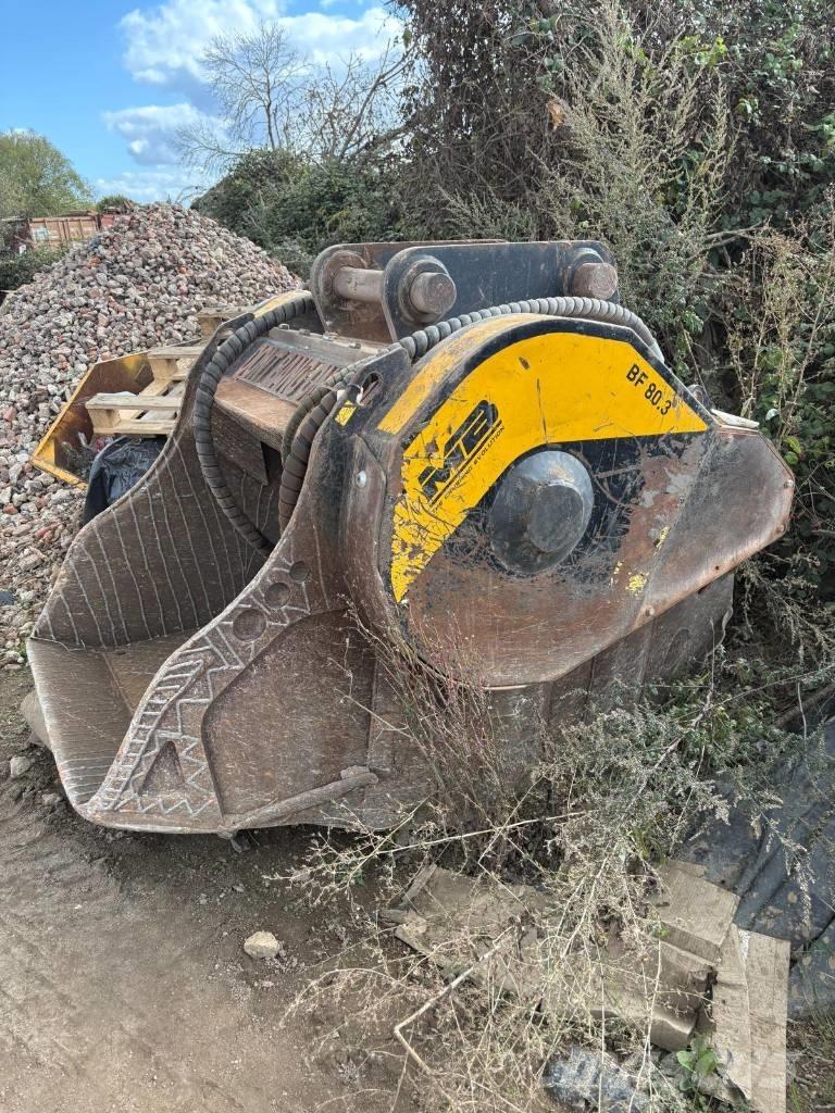 MB Crusher BF 80.3 جراشات