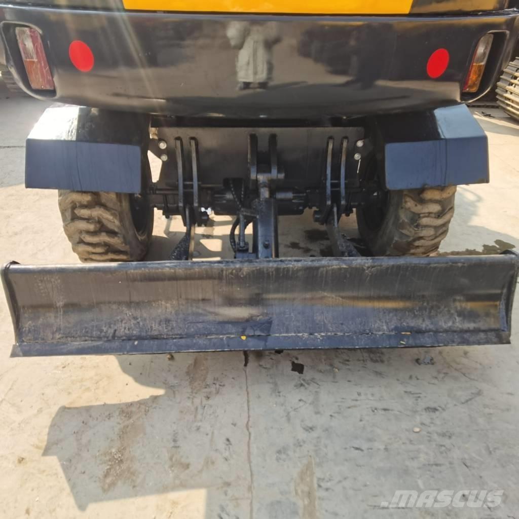 Hyundai R60W-9 حفارات بعجل