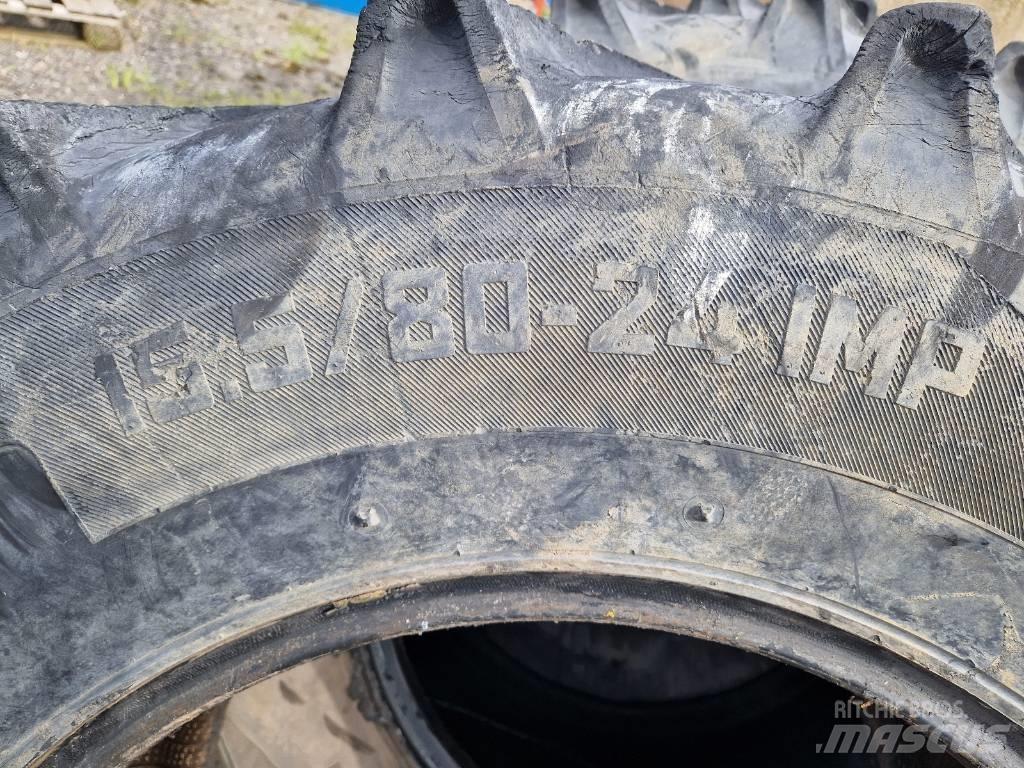 JCB 531-70 الإطارات والعجلات والحافات
