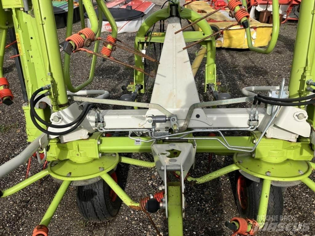 CLAAS VOLTO 1100 مكابس وميبسات التبن