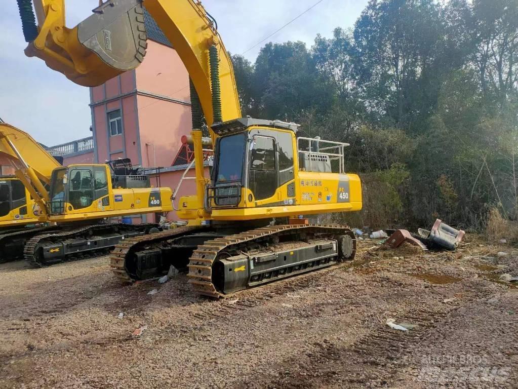 Komatsu PC 450-8 حفارات زحافة