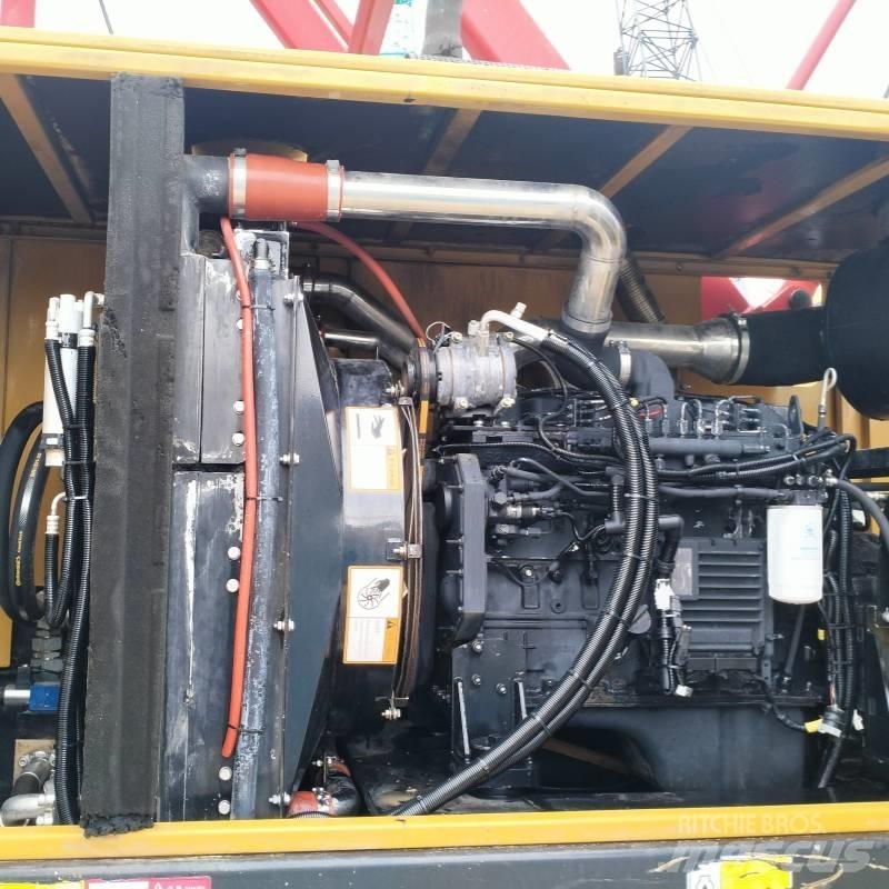 Sany SCC 550 E رافعات مجنزرة