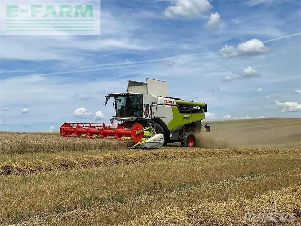 CLAAS trion 730 حصادات