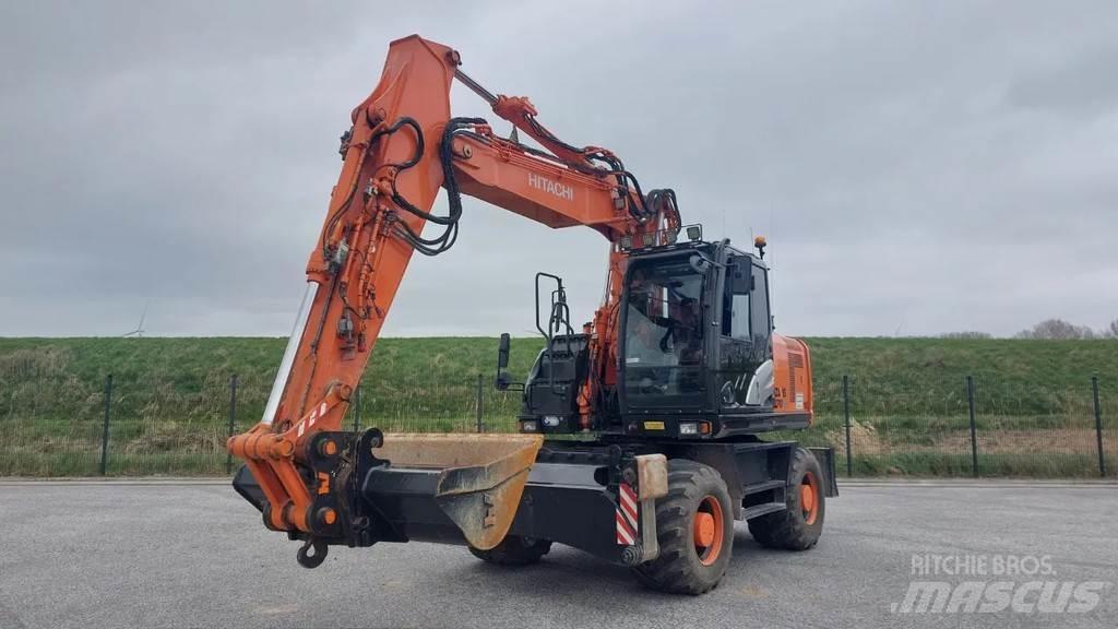 Hitachi ZX 170W-5B حفارات بعجل