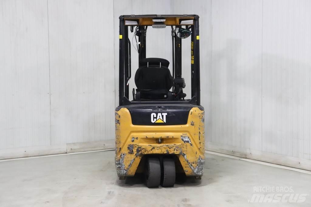 CAT EP16ANT شاحنات ذات رافعات شوكية تعمل بالكهرباء