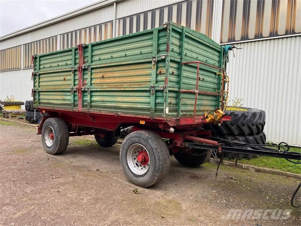 Agromet T-149 مقطورات قلابة