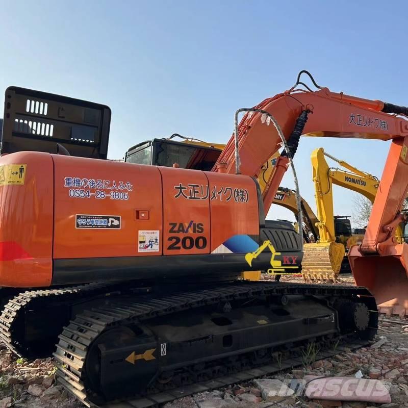 Hitachi ZX 200-3 حفارات زحافة