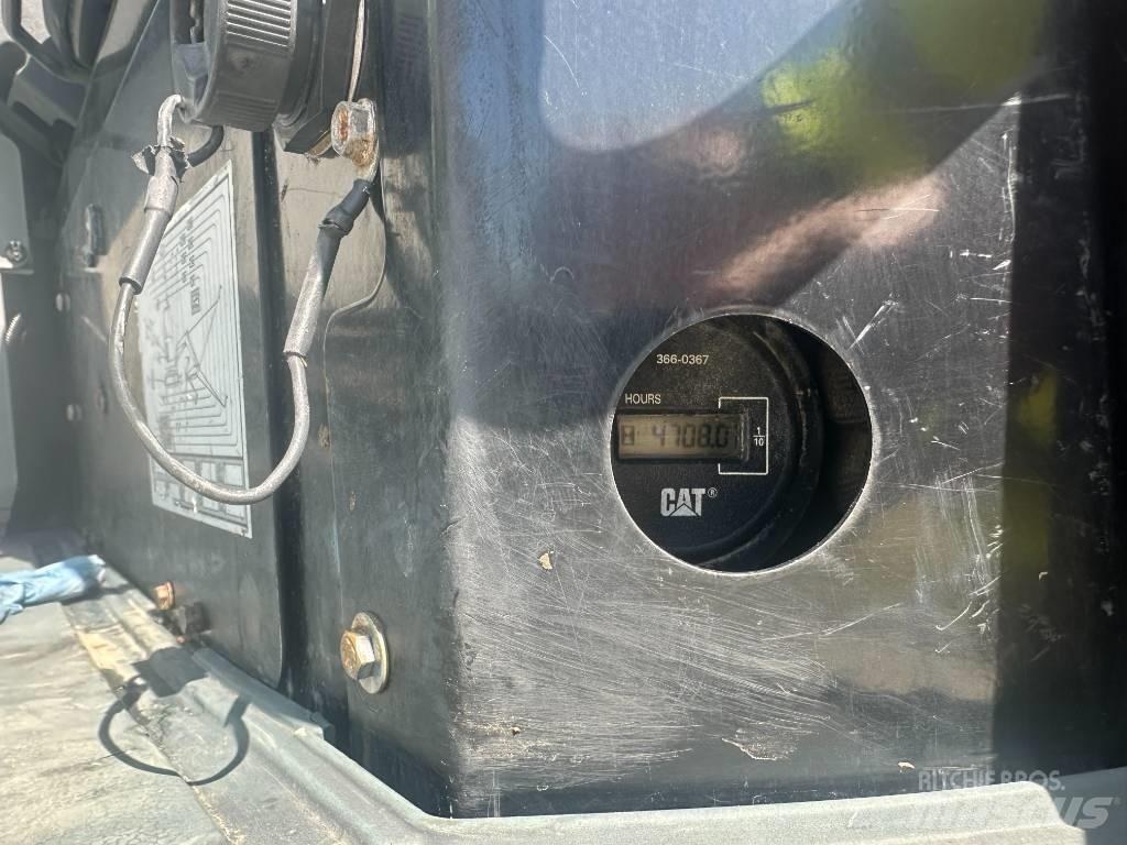 CAT 305 E حفارات صغيرة أقل من 7 طن (حفارات صغيرة)