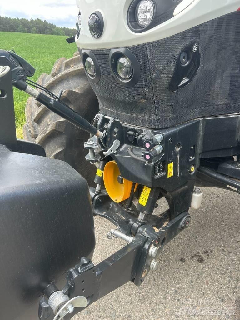 Steyr Absolut CVT الجرارات
