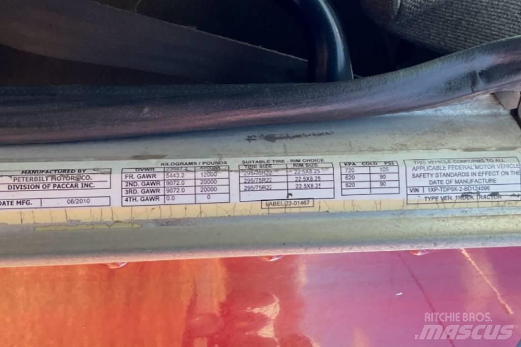 Peterbilt 367 وحدات الجر