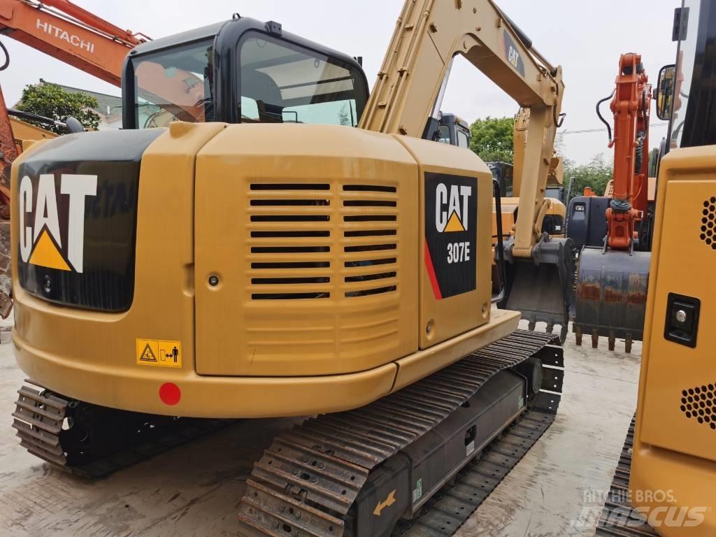 CAT 307 E حفارات زحافة
