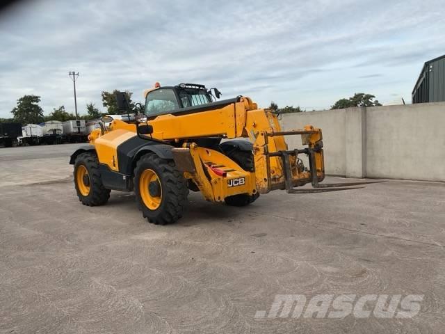 JCB 540-140 مناولات متداخلة