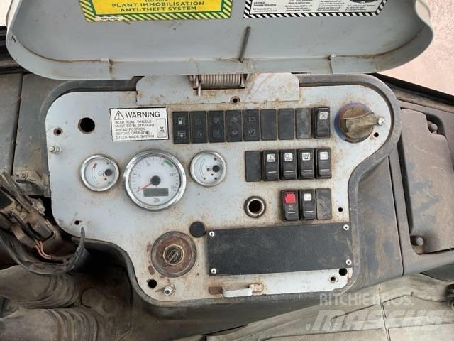 JCB 2 CX Airmaster لوادر بعجل