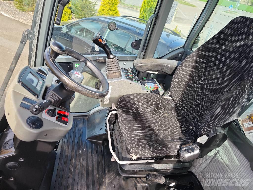 Wacker Neuson WL 60 لوادر بعجل