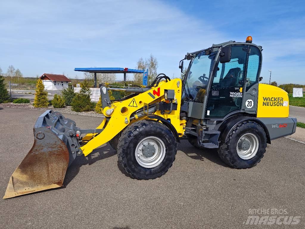 Wacker Neuson WL 60 لوادر بعجل