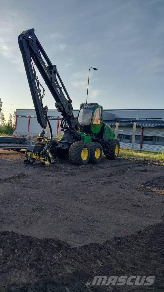 John Deere 1270 E حصادات