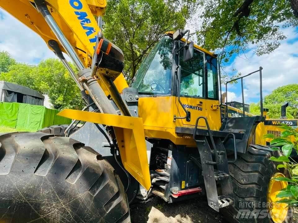 Komatsu WA380-6 لوادر بعجل