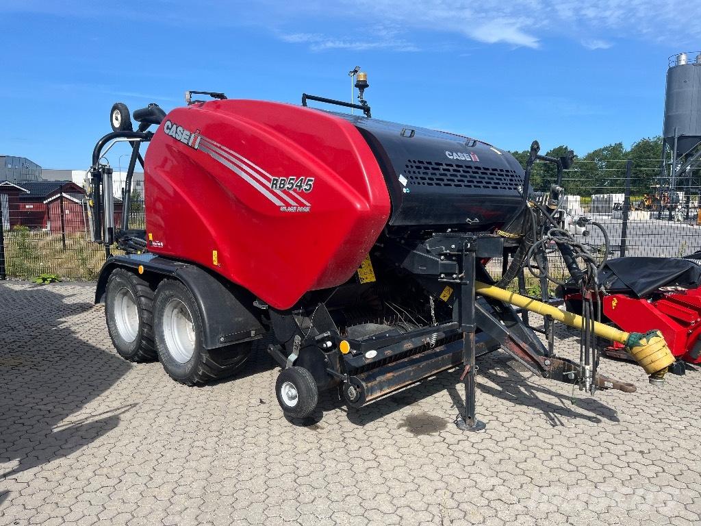 Case IH RB 545 محزمات مستديرة