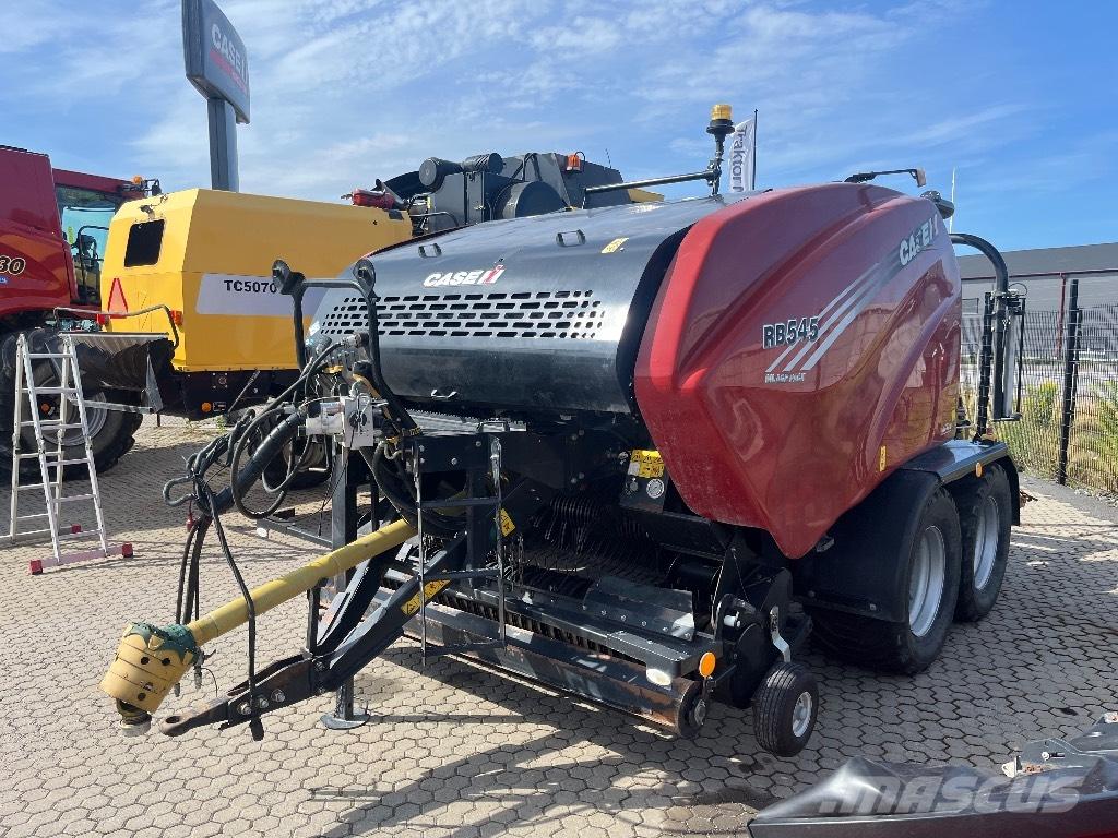 Case IH RB 545 محزمات مستديرة