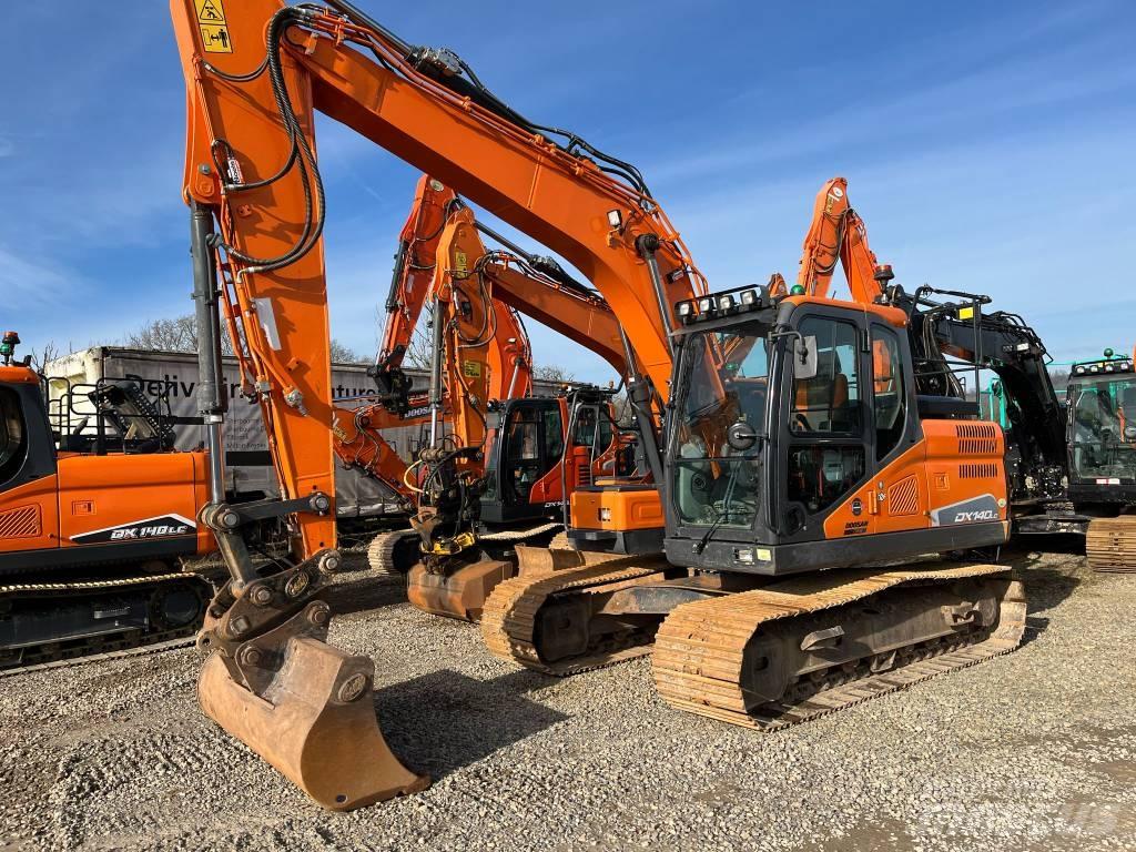 Doosan DX140LC-5 حفارات زحافة