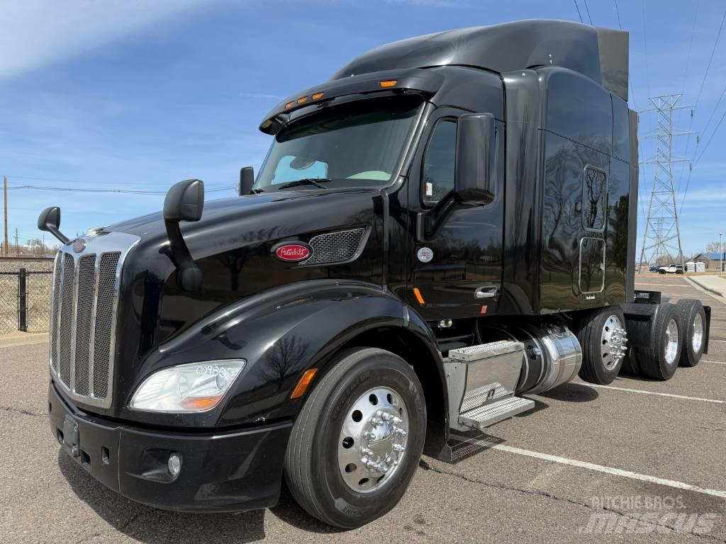 Peterbilt 579 وحدات الجر