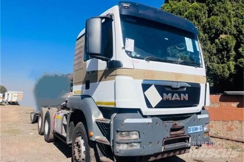 MAN 33 SERIES شاحنات أخرى