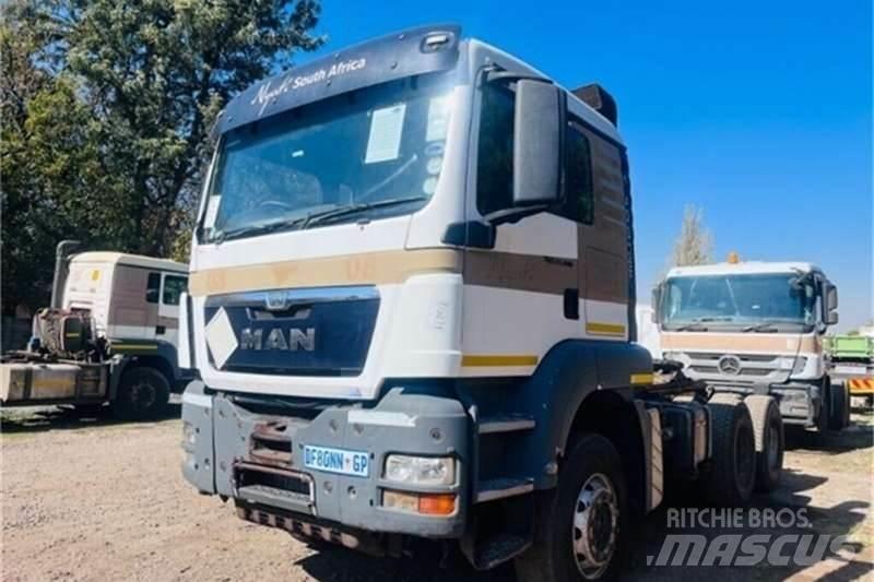 MAN 33 SERIES شاحنات أخرى