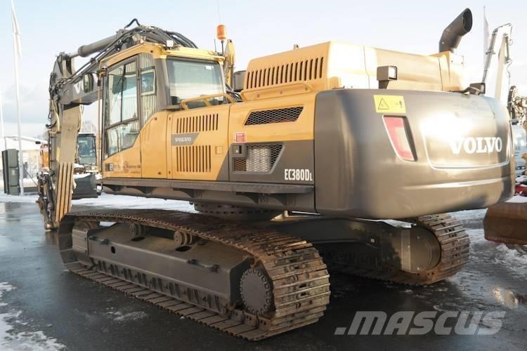 Volvo EC 380 D L حفارات زحافة